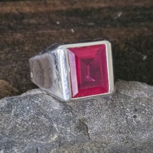 Vargas Vintage 1940s  Lab Created Ruby Sterling Silver Ring